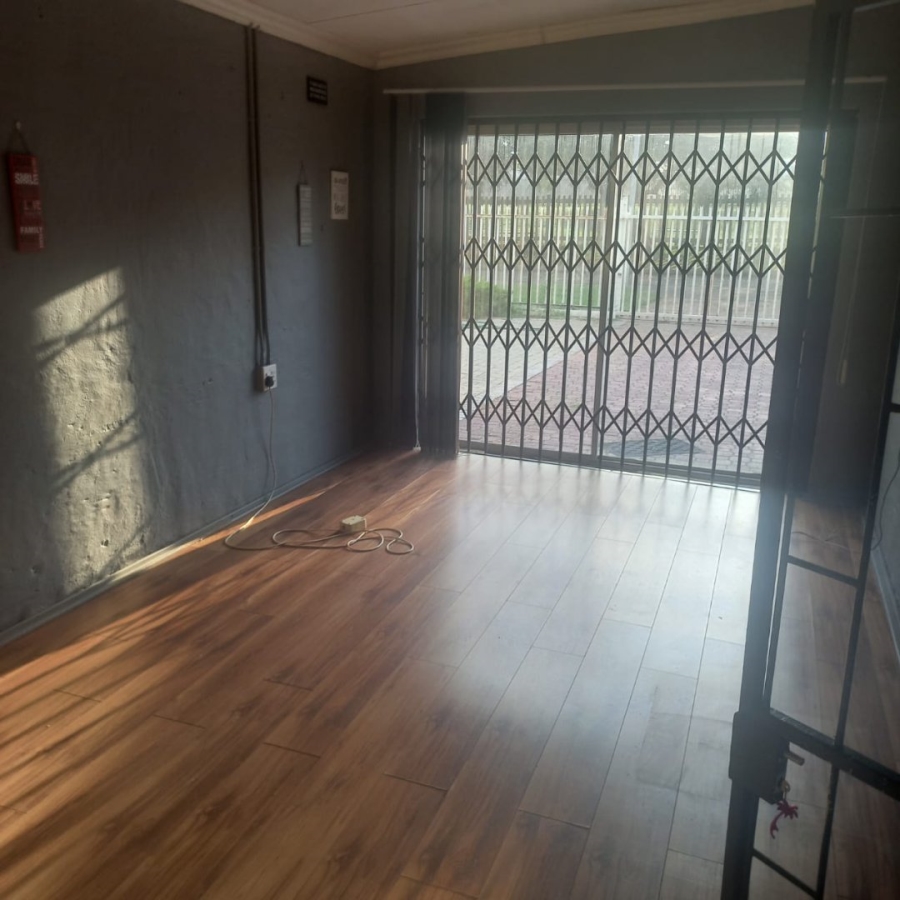3 Bedroom Property for Sale in Presidentia Free State